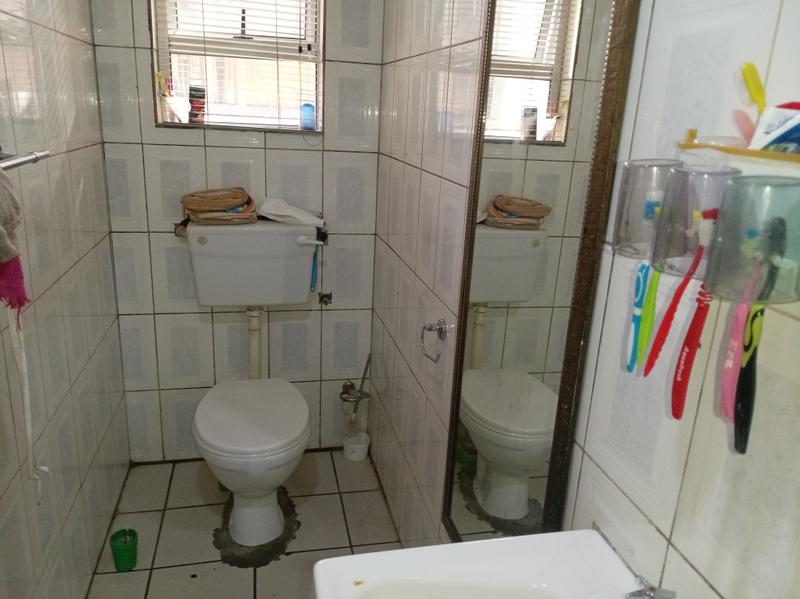 3 Bedroom Property for Sale in Lentegeur Western Cape